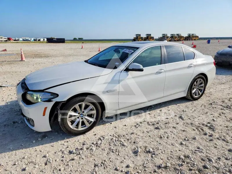 2015 BMW 528 фото