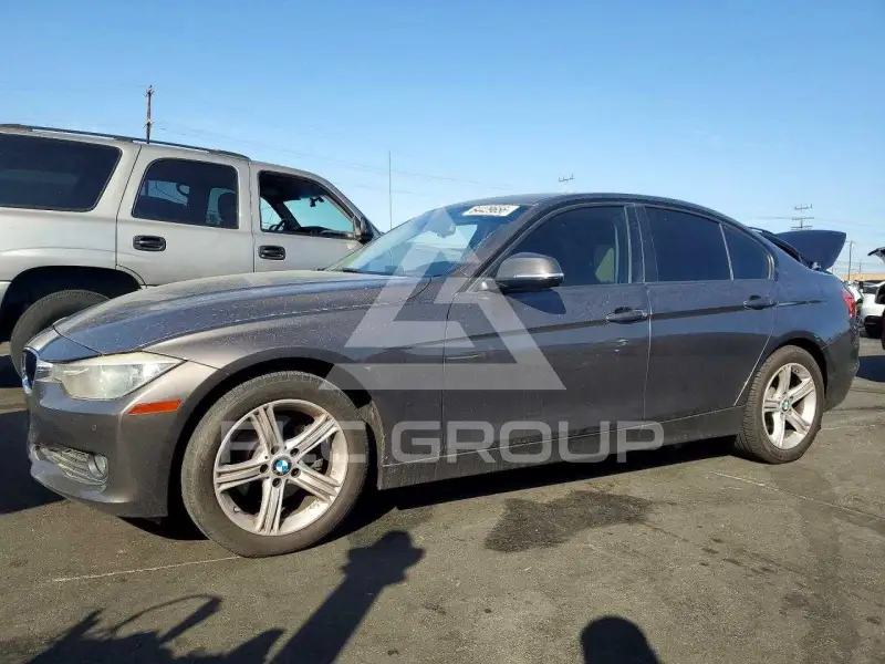 2015 BMW 320 фото