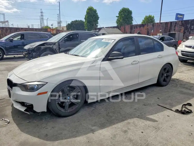 2015 BMW 320 photo