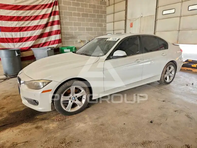 2015 BMW 320 photo
