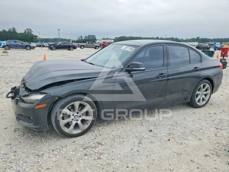 2015 BMW 320 photo