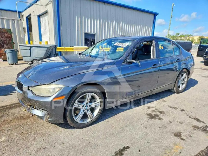 2015 BMW 320 photo
