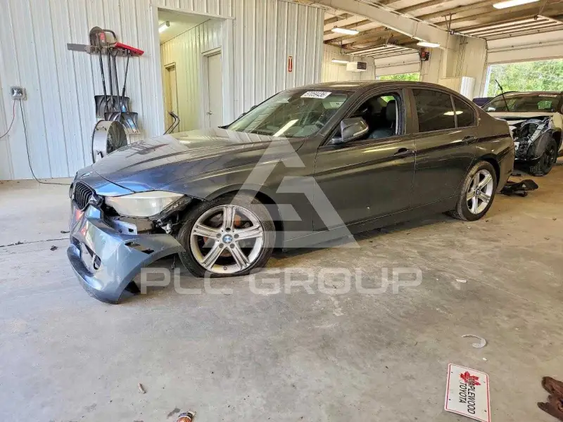 2015 BMW 320 фото
