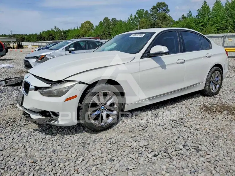 2015 BMW 320 photo