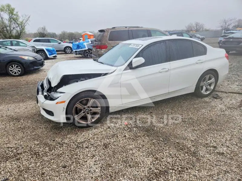 2015 BMW 320 photo