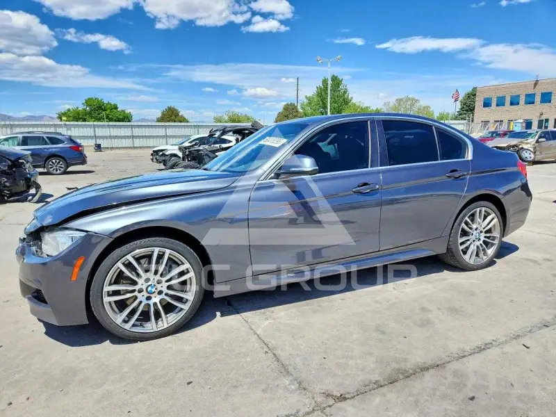 2015 BMW 335 фото
