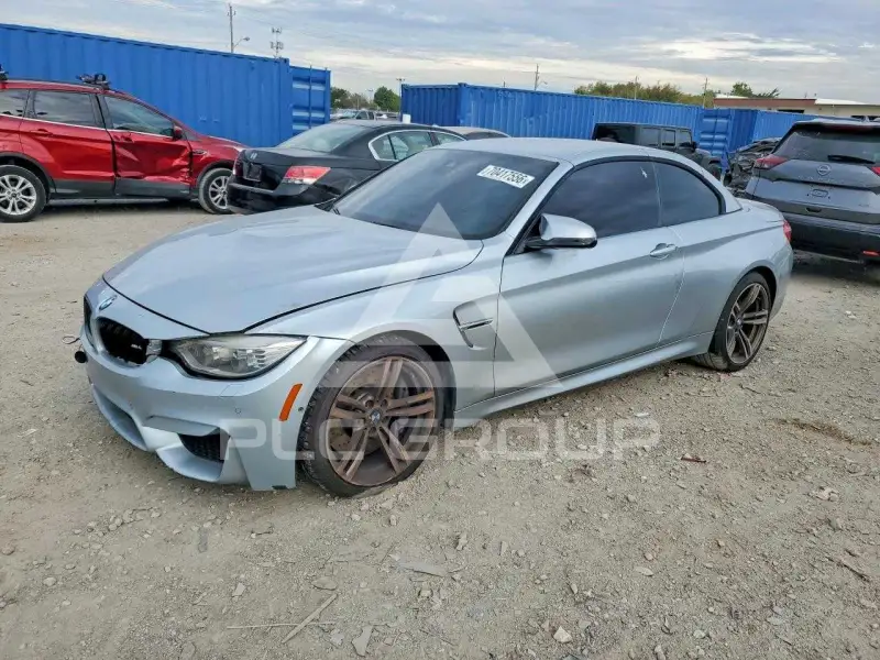 2015 BMW M4 photo