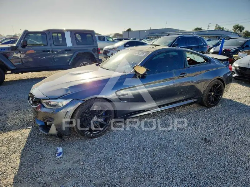 2015 BMW M4 photo