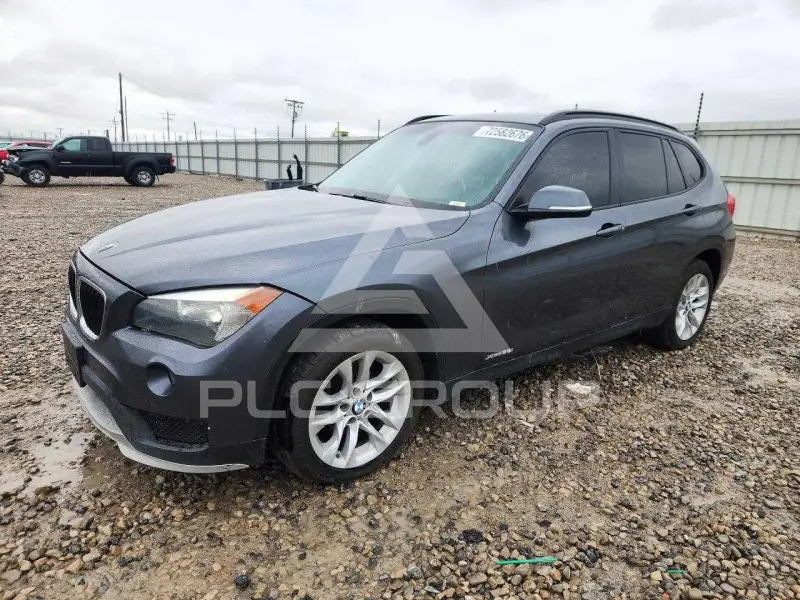 2015 BMW X1 photo