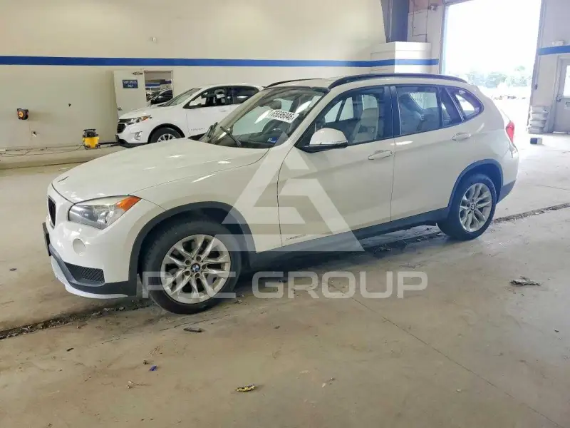 2015 BMW X1 фото