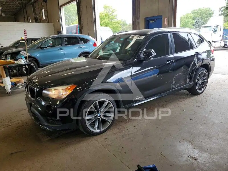 2015 BMW X1 фото