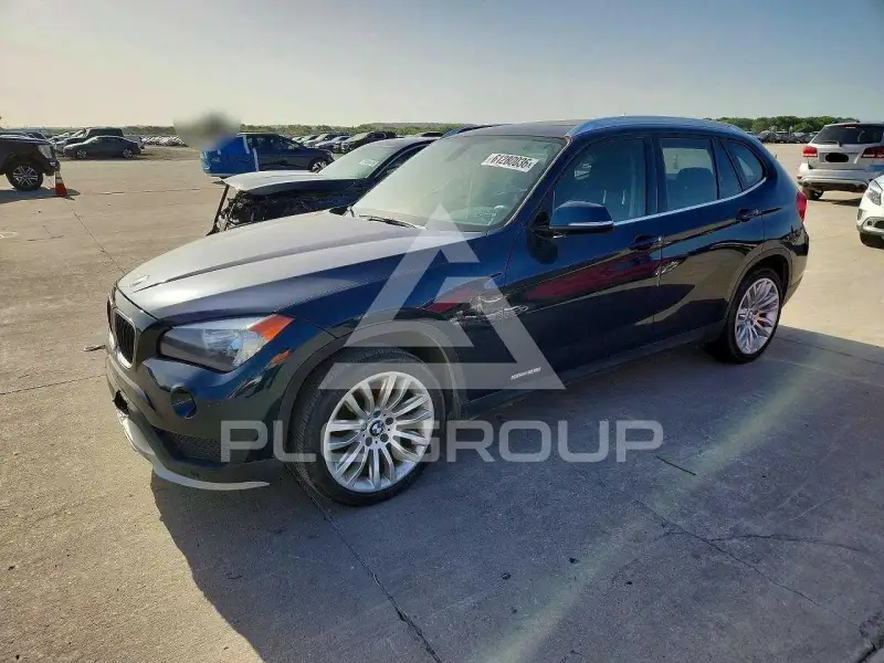 2015 BMW X1 photo