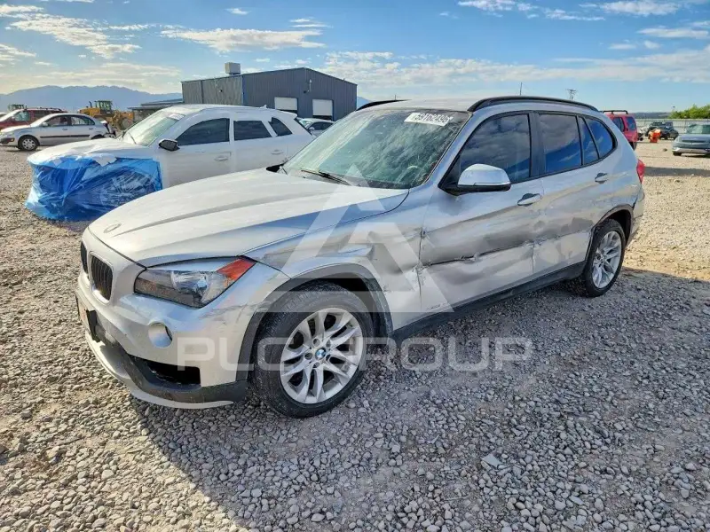 2015 BMW X1 фото