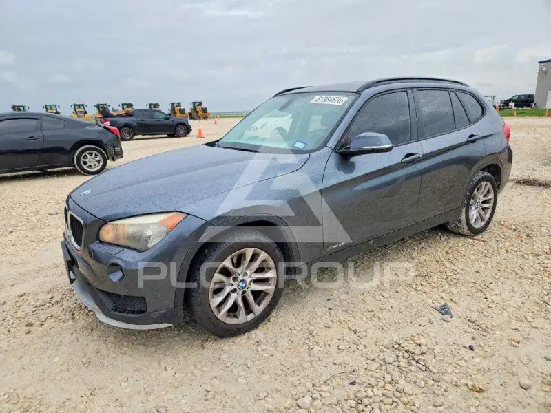 2015 BMW X1 фото