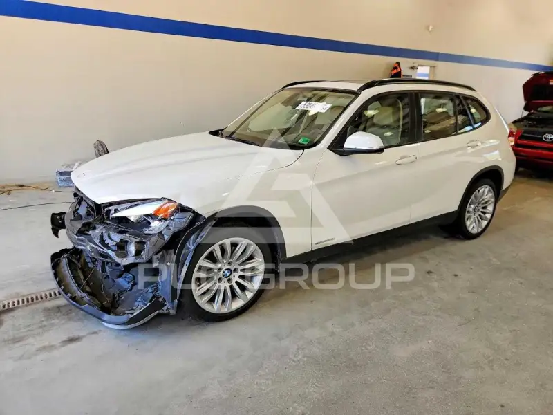2015 BMW X1 фото