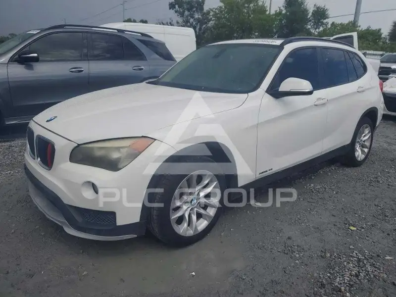 2015 BMW X1 фото