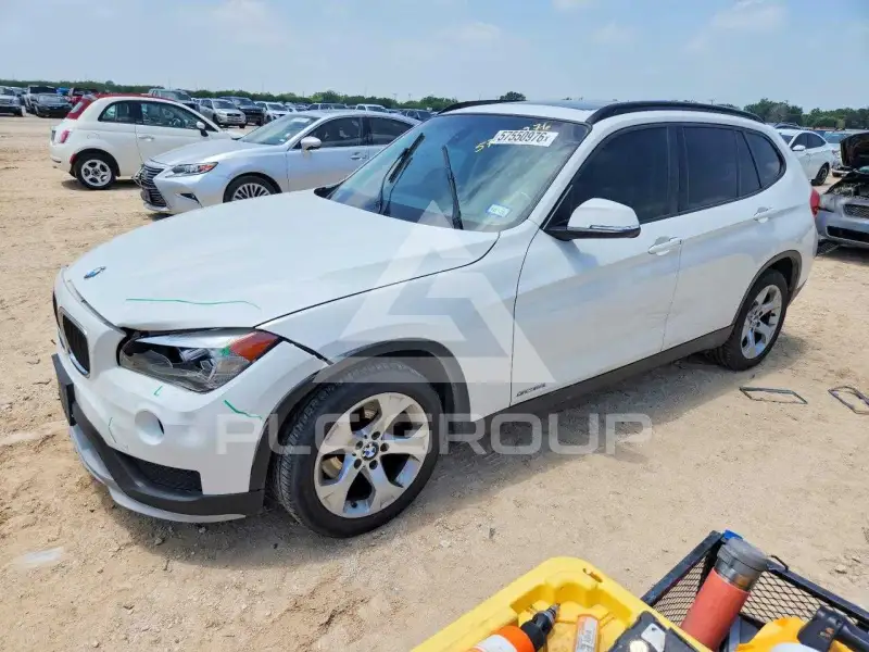 2015 BMW X1 фото
