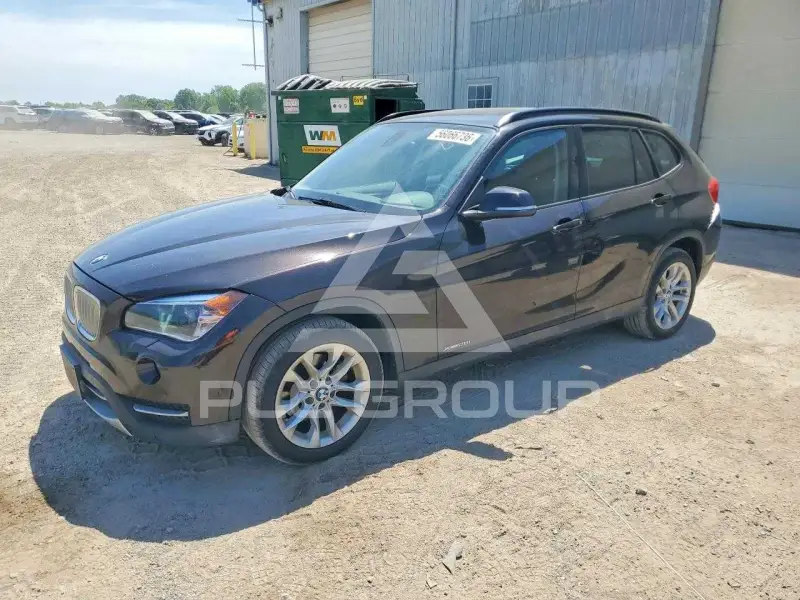 2015 BMW X1 фото