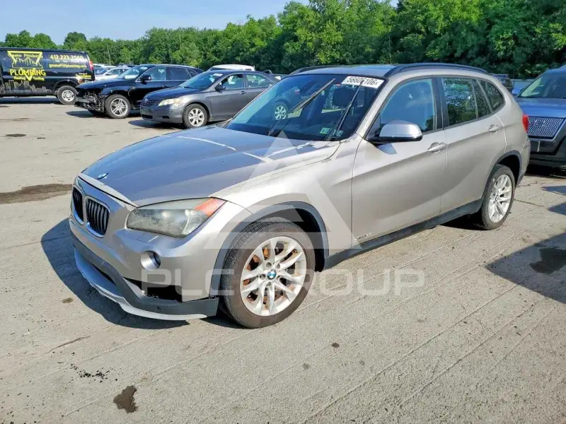 2015 BMW X1 фото