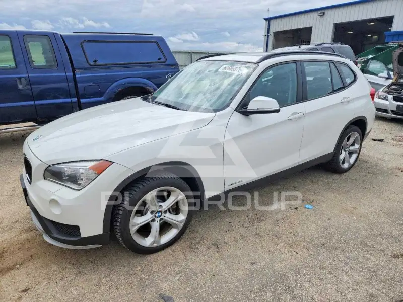 2015 BMW X1 фото