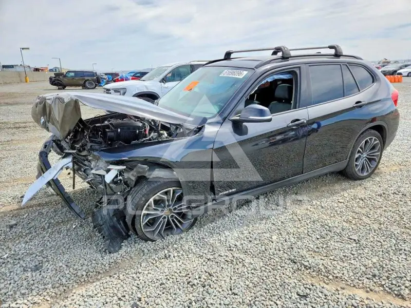 2015 BMW X1 photo