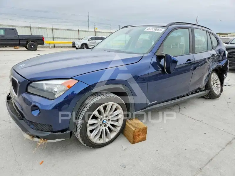 2015 BMW X1 photo