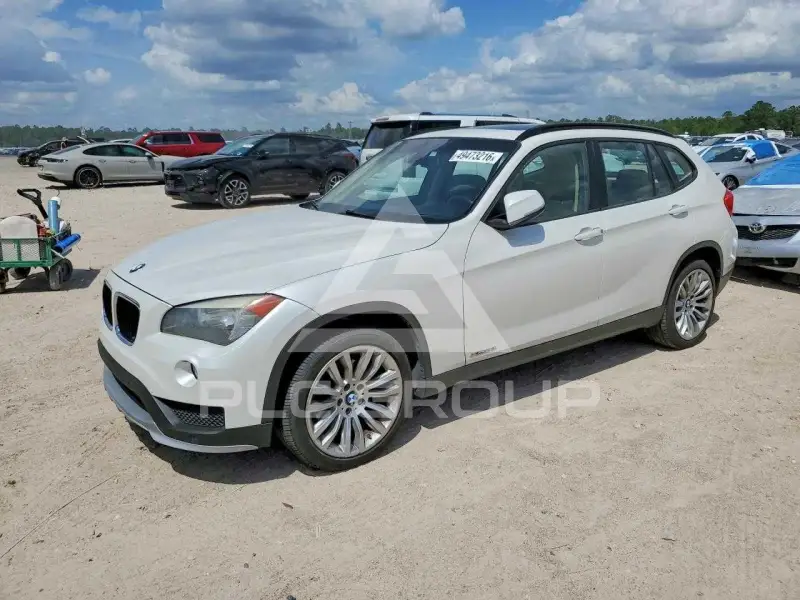 2015 BMW X1 фото