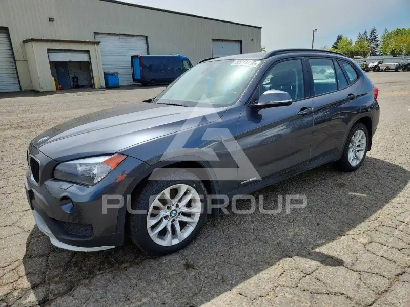 2015 BMW X1 фото