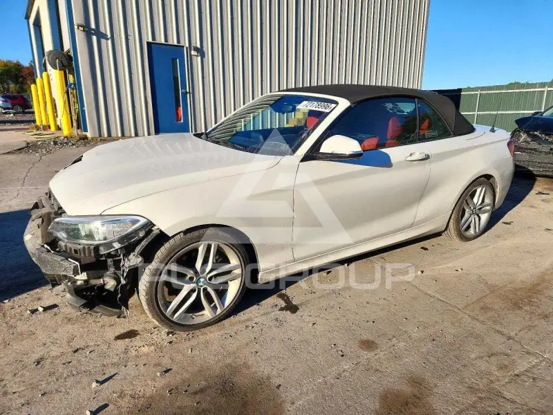 2015 BMW 228 фото
