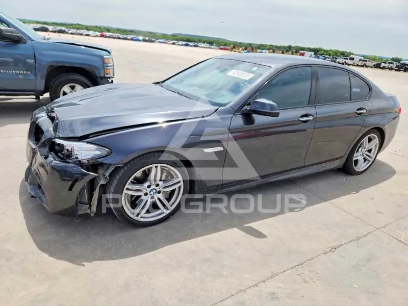 2015 BMW 550 фото