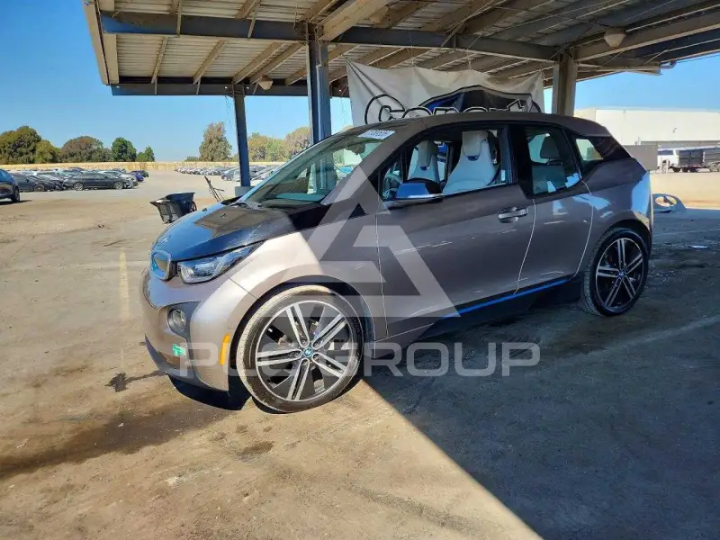 2015 BMW I3 photo