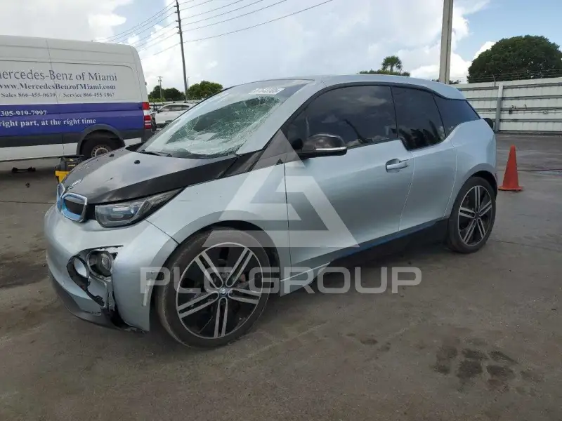 2015 BMW I3 photo