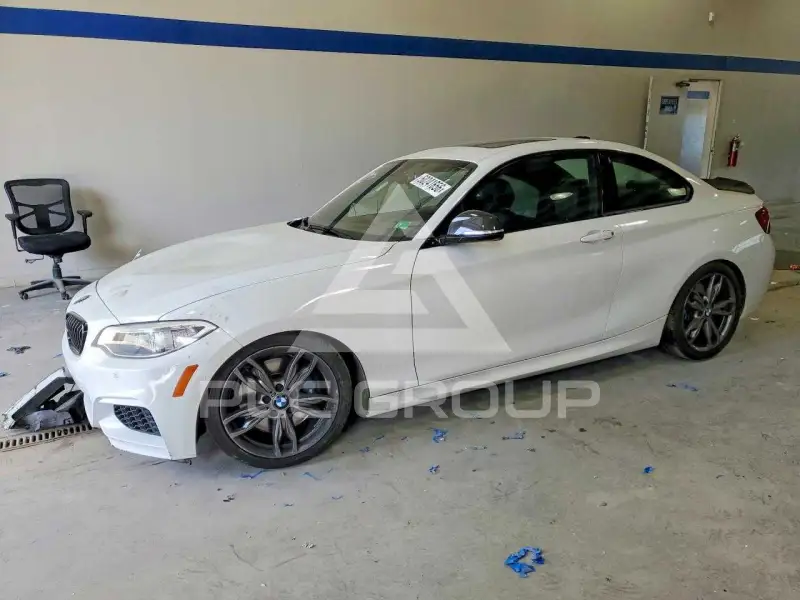 2015 BMW M2 photo