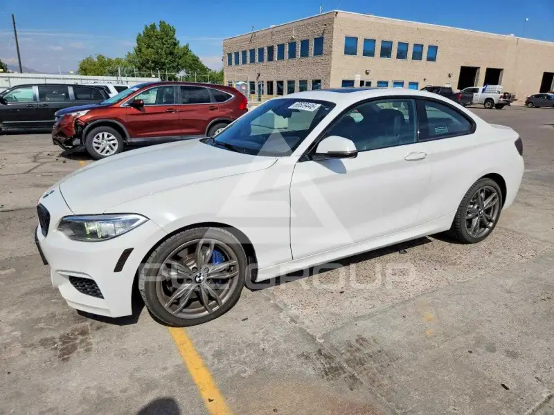 2015 BMW M235 фото