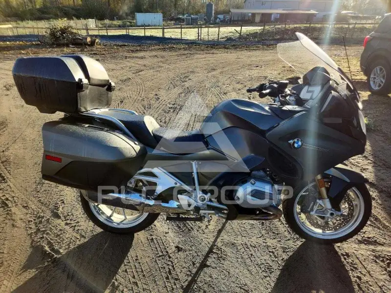 2015 BMW R1200 photo