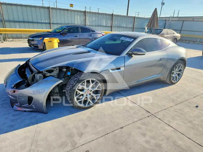 2015 Jaguar F-TYPE photo
