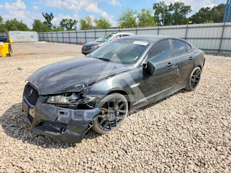 2015 Jaguar XF фото