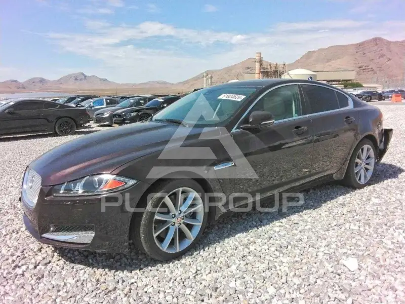 2015 Jaguar XF фото
