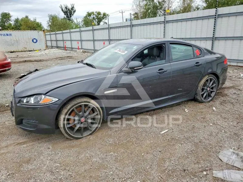 2015 Jaguar XF фото