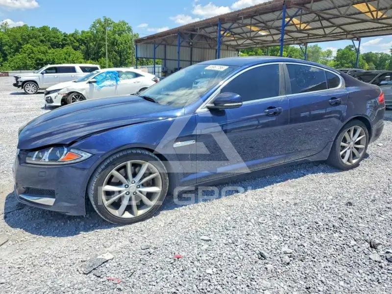 2015 Jaguar XF фото