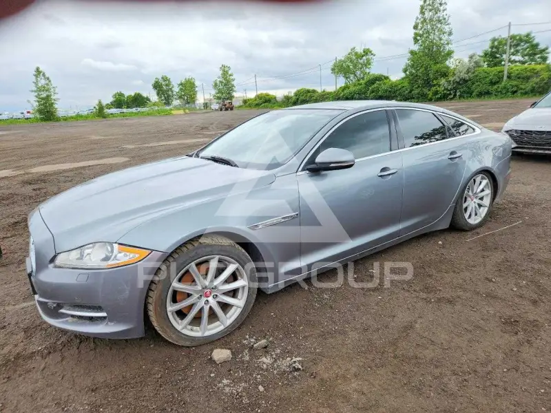 2015 Jaguar XJ фото