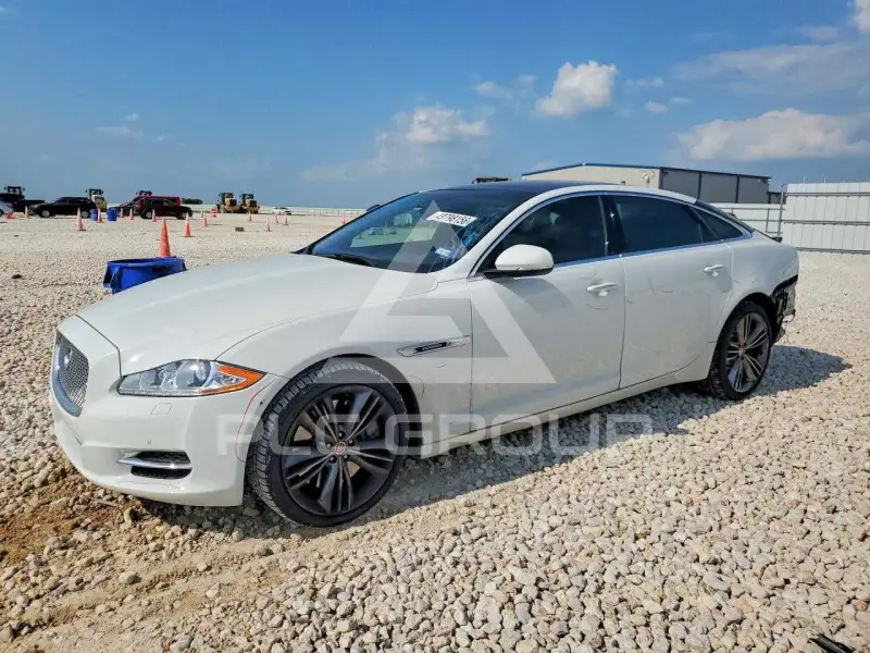2015 Jaguar XJ фото