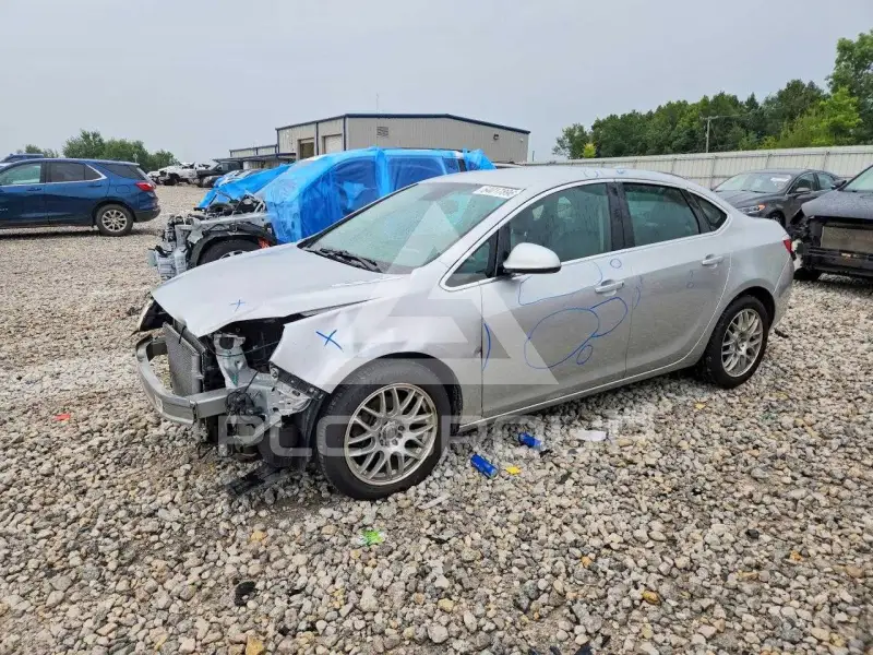2015 Buick VERANO фото