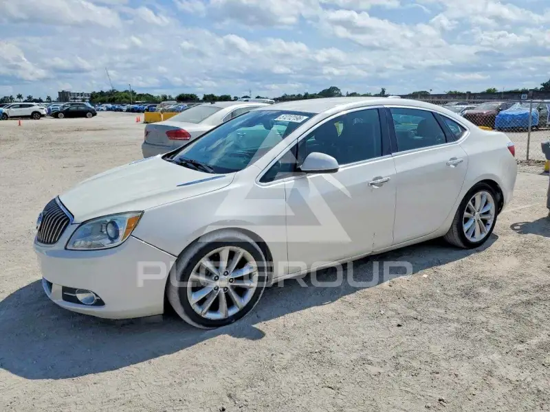 2015 Buick VERANO photo