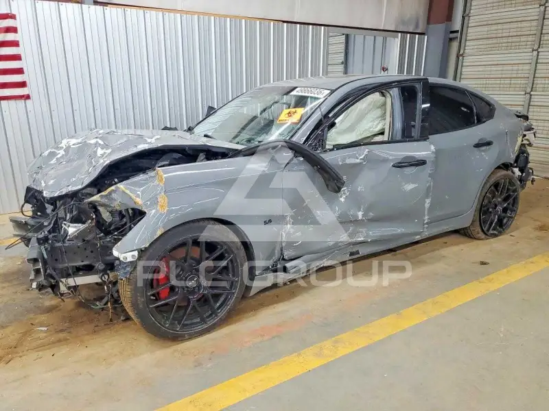2015 Infinity Q70 фото
