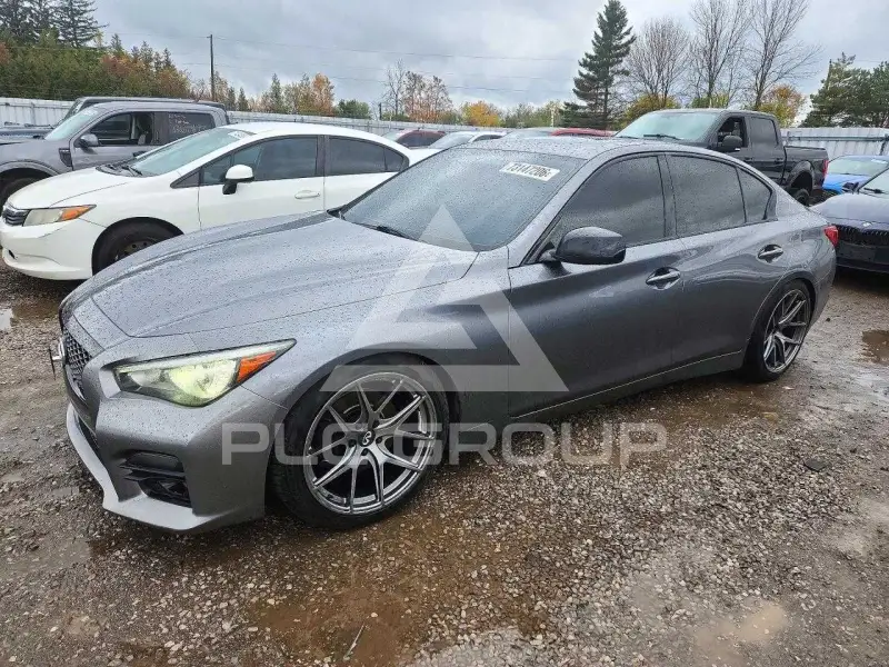 2015 Infinity Q50 photo