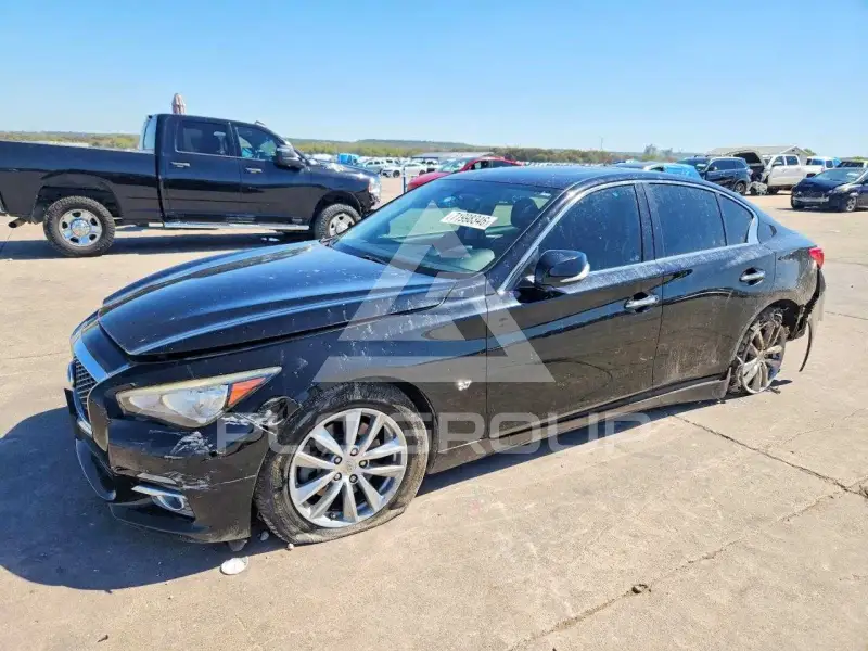 2015 Infinity Q50 фото
