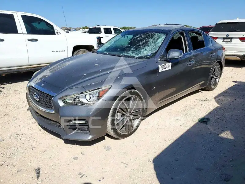 2015 Infinity Q50 photo