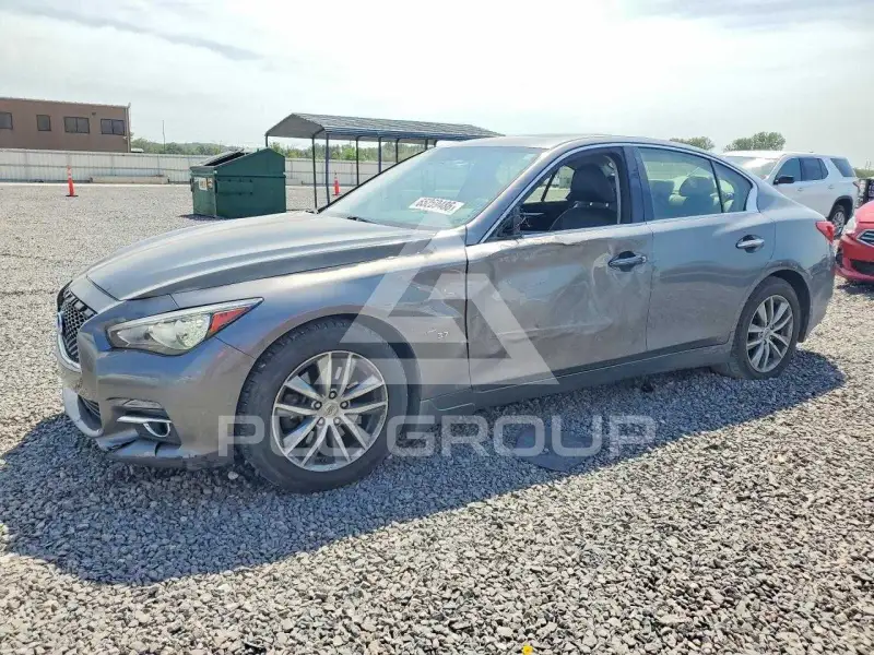 2015 Infinity Q50 фото