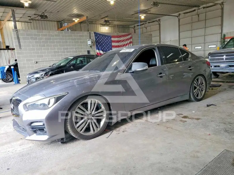 2015 Infinity Q50 photo